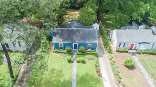 2070 Dellwood Dr, Atlanta, GA 30309-1243