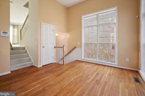 1646 White Oak Vista Dr, Silver Spring MD  20904-4208 exterior