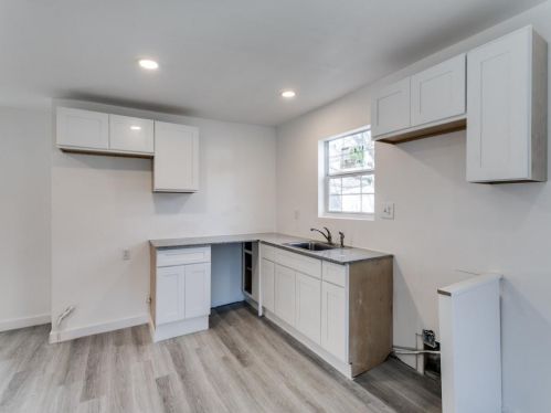 3623 Crump St, Fort Worth TX  76106-4423 exterior