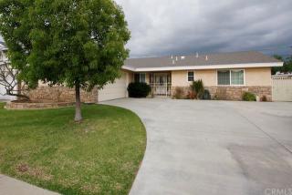 814 Dovey Ave, Whittier CA  90601-1122 exterior