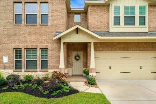 174 Meadow Valley Dr, Conroe TX  77384-2132 exterior
