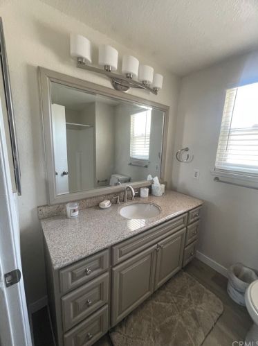 1003 Clark St, Riverside CA  92501-1453 exterior