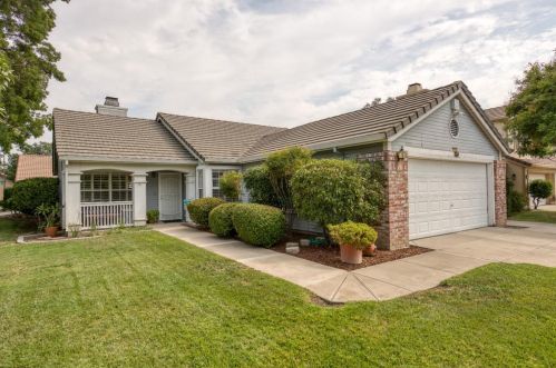 2901 Shady Park Ct, Modesto, CA 95355-9718