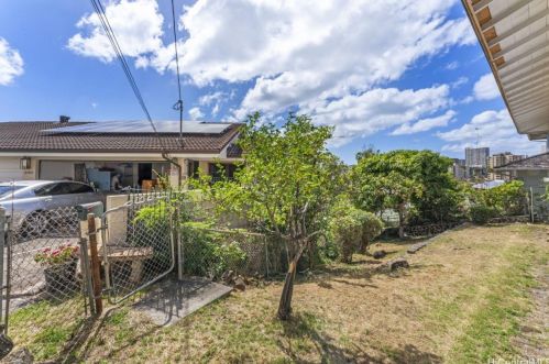 1807 Vancouver Pl, Honolulu HI  96822-2453 exterior