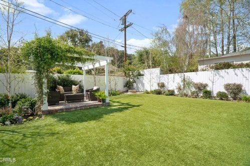 1428 Andenes Dr, Glendale CA  91208-1911 exterior