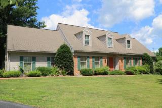 1602 Stony Battery Rd, Lancaster, PA 17601-1282