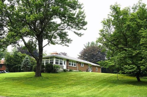117 Zappula Dr, Torrington, CT 06790-4460