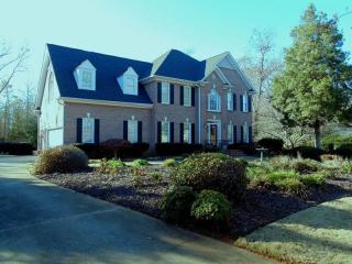 452 Oakley Ln, Spartanburg, SC 29301-5330