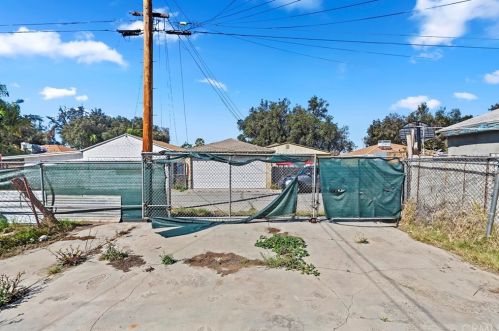 4123 Dwight Ave, Riverside CA  92507-5255 exterior