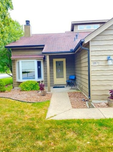 1875 Chestnut Ct, Crown Point, IN 46307-1079