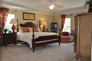 3708 Kilgo Dr, Durham, NC 27705-7382