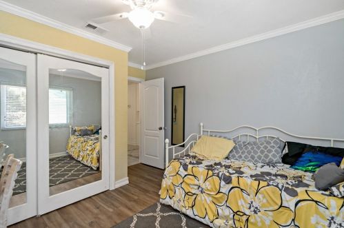 16975 Obsidian Dr, Riverside CA  92508-9407 exterior