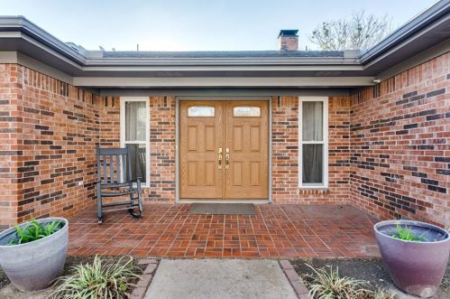 7004 Tumbling Trail Ct, Fort Worth TX  76116 exterior