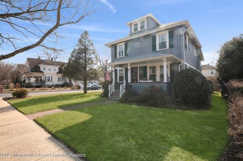 126 Lincoln Ave, Red Bank, NJ 07704