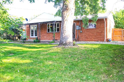 661 Bates Ave, Englewood CO 80113-1663 exterior