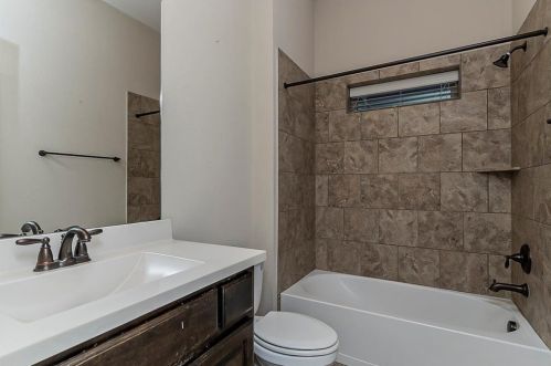 8324 Snow Goose Way, Fort Worth TX  76118-2001 exterior