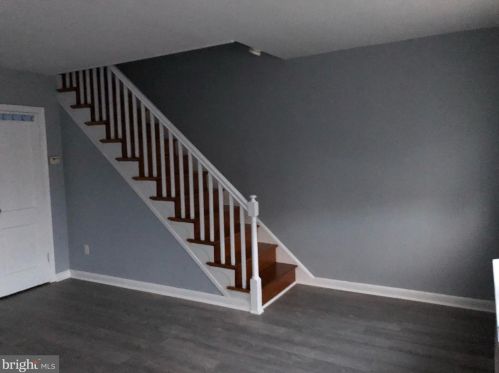 6736 Horrocks St, Philadelphia PA  19149-2210 exterior