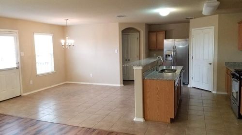 11721 Alexs Ln, Austin TX  78748-3097 exterior