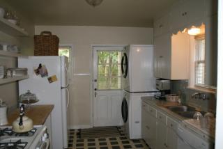 5806 Goodwin Ave, Dallas TX  75206-6106 exterior