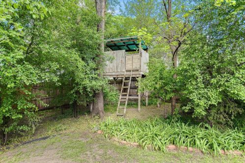 2095 Blomquist Ave, Saint Paul MN  55110-4701 exterior