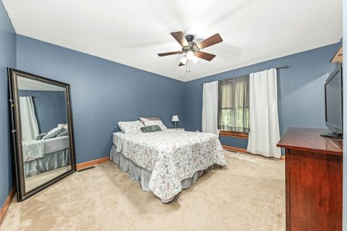5 Crenshaw Ct, Lemont IL  60490-6614 exterior