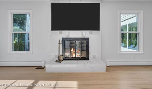 718 Grassmere Ave, Tinton Falls NJ  07712-4333 exterior