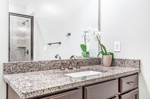 2130 Havenwood Trl, Atlanta GA  30319-4018 exterior