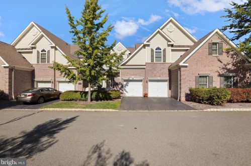 46 Schindler Ct, Trenton, NJ 08648-2578