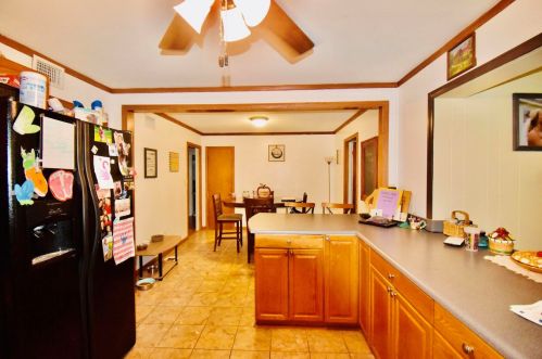 219 Dogwood Dr, Hiltonia, GA 30467-2107