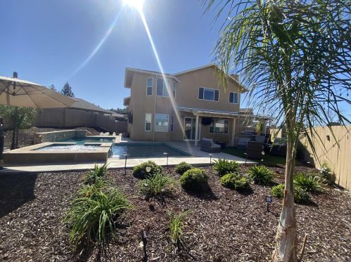 9691 Cypress Vale Dr, Lakeside, CA 92040-5821