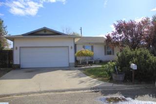 500 Broadview Dr, Grandview, WA 98930-9657