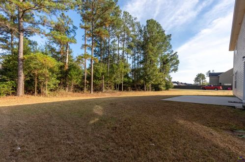 100 Arbor Crk, Warner Robins GA  31093-8957 exterior