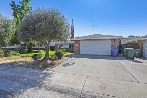6233 Green Eyes Way, Citrus Heights, CA 95662-4114