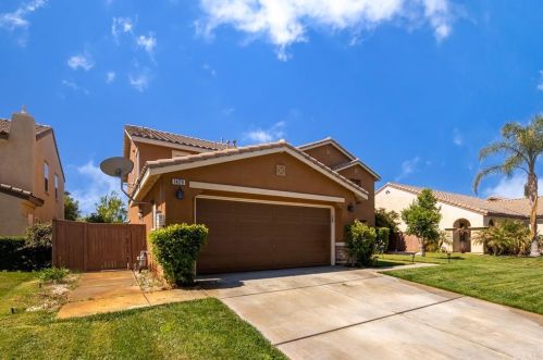 1429 Daffodil Way, Beaumont, CA 92223-8317