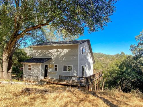 19147 Sunrise Dr, Tuolumne, CA 95379-9618
