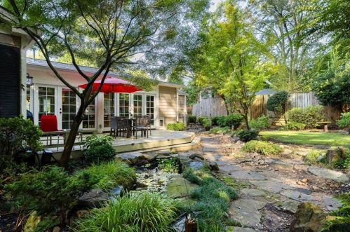 1791 Helen Dr, Atlanta GA  30306-3105 exterior