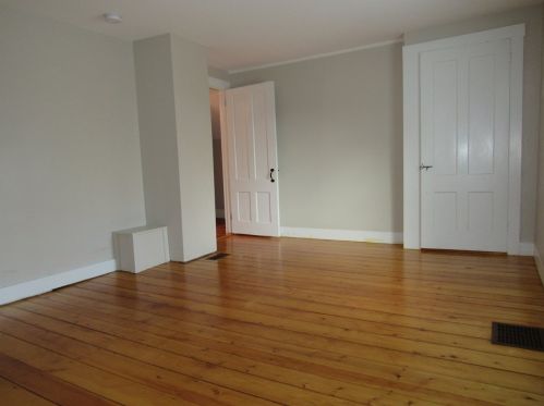 8 High St, Gilsum, NH 03448-7518