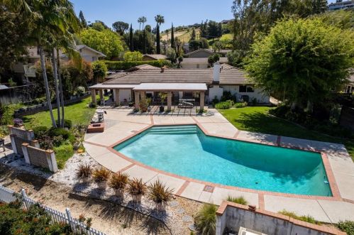 10531 Shadyridge Dr, Santa Ana, CA 92705-1549