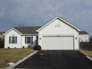 1526 Schafer Ave, Lemont, IL 60490-3230