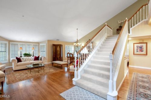 2036 Montecito Dr, Glendale CA  91208-1824 exterior