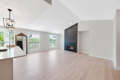 1133 Spring Garden Cir, Naperville, IL 60563-9337