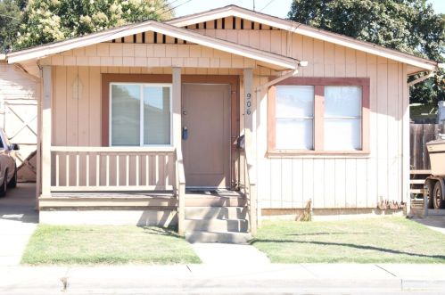 309 California St, Watsonville, CA 95076-3917