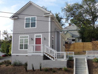 993 New St, Macon, GA 31201-2124