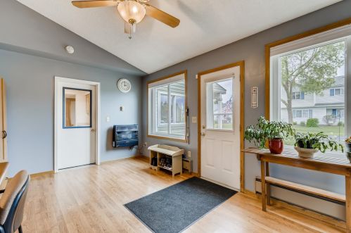 15947 Granada Ave, Saint Paul MN  55124-6319 exterior