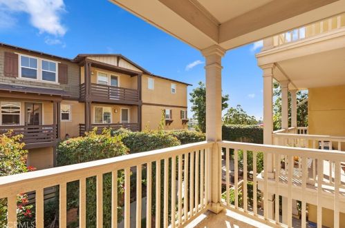 335 Glendora Ave, Glendora, CA 91741-6214
