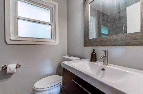 5205 Buffalo Pass, Austin TX  78745-2703 exterior