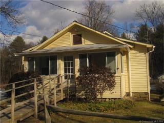 486 Lovely St, Avon, CT 06001-2333