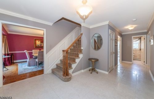 21 Olde York Rd, Dover, NJ 07869-2717