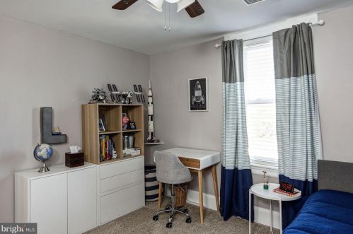 537 Grv St, Haddonfield NJ 08033-1220 exterior