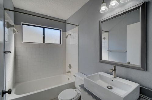 804 Calico Dr, Austin TX  78748-6404 exterior